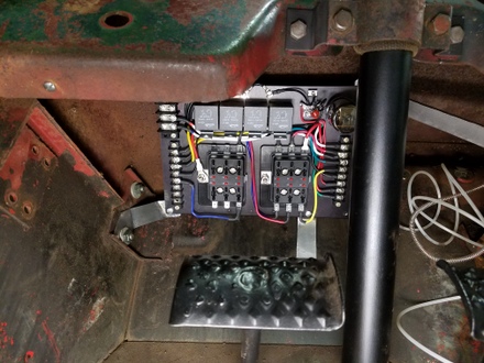 DIY fuse panel in CJ3A Willys Jeep