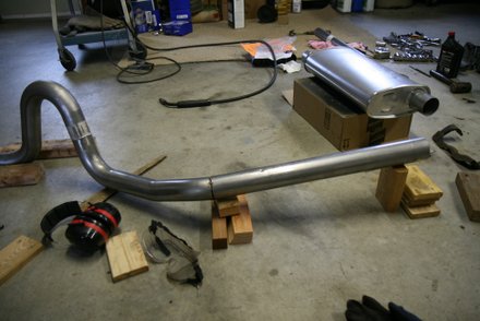 Slicing Pypes tailpipe and bending ends up on 67 GTO exhaust