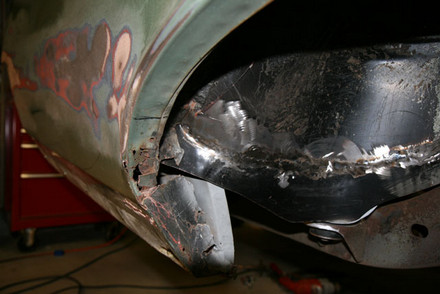 Passenger wheelwell repair by trunk pans GTO